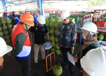Pj Wali Kota Probolinggo ke SPBE pastikan isi tabung elpiji
