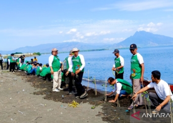 Peringati Hari Lingkungan Hidup 2024, BPN Situbondo tanam 2.000 bibit mangrove