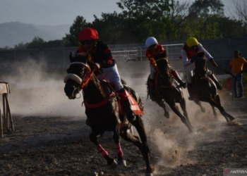 Kejuaraan pacuan kuda di Ponorogo