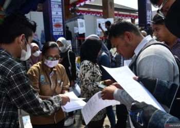 Pameran Bursa Kerja di Madiun