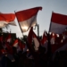 Parade senja dan pembagian bendera di Madiun
