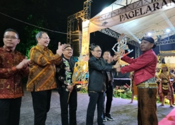Pemprov Jatim apreasiasi Ubaya-DPRD Jatim lestarikan budaya