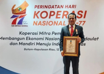 Pj Wali Kota Probolinggo raih Penghargaan Tokoh Penggerak Koperasi