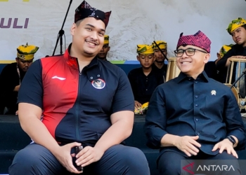 Menpora sebut Banyuwangi jadi tempat pemusatan kegiatan Liga Selancar Dunia