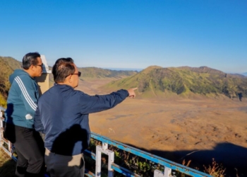 Pj Gubernur Jatim ajak wisatawan kunjungi negeri di atas awan