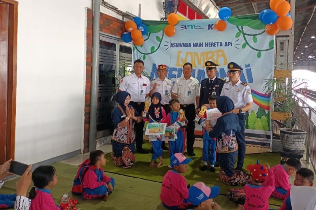 KAI Daop 7 Madiun gelar lomba foto dukung peringatan Hari Anak Nasional