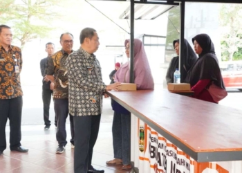 Disperdagkop Madiun salurkan 46 “booth” kontainer untuk UMKM