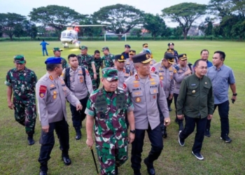 Kapolda Jatim – Pandam Brawijaya pantau kegiatan Suroan di Madiun