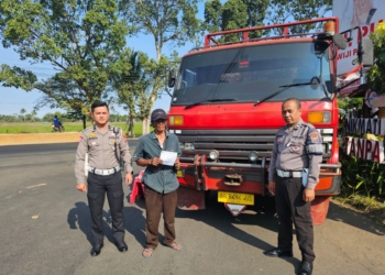 Truk kelebihan muatan hingga rusak kabel listrik di Malang ditindak polisi