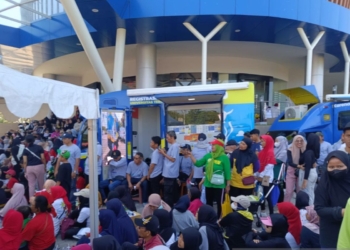 Lewat jalan sehat, Universitas Terbuka Surabaya kenalkan kampus baru