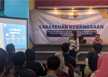 PKM Unesa berikan pendidikan politik untuk warga Mojokerto