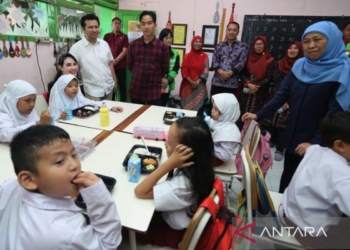 Khofifah: Makan siang gratis beri efek berantai bagi ekonomi rakyat