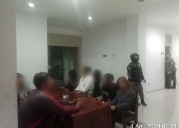 13 orang terlibat pesta miras di Surabaya diberi sanksi sosial ke Liponsos