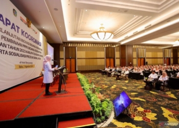 Pemkab Banyuwangi menggalakkan Program Mal Orang Sehat