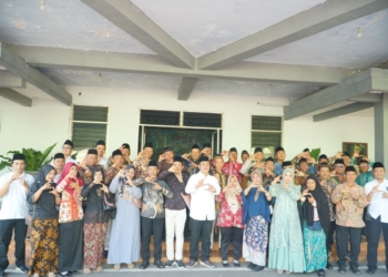 PG Ngadiredjo Kediri beri penghargaan karyawan masa kerja 30 dan 35 tahun