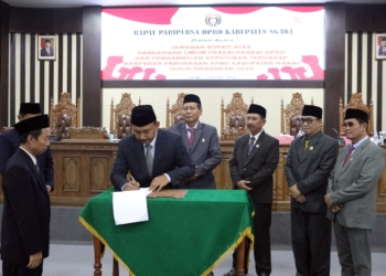 Rapat Paripurna DPRD Ngawi, Agenda Jawaban Bupati Ngawi