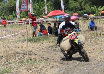 Bupati Ngawi Ikut Coba GassTrack “Bandangan” di Mangunharjo, Ngawi