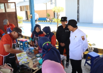 Bekali keterampilan Pekerja Pabrik Rokok, DPPTK Ngawi Adakan Pelatihan Tata Boga