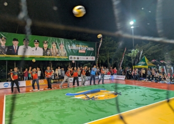 Bupati Ngawi Buka Turnamen Bola Voli Damdin Cup I