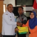 Penyerahan BLT DBHCHT dan Beasiswa Mahasiswa 2025
