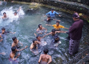 Bersih Desa Pancuran, Pemkab Ngawi Perkuat Sinergi Pelestarian Lingkungan dan Kearifan Lokal