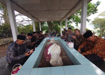 Tradisi Ziarah Leluhur Warnai Hari Jadi Ngawi ke-668, Menjaga Warisan Budaya dan Menguatkan Semangat Pembangunan